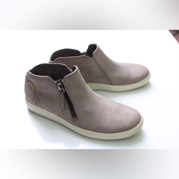 Ecco soft booties - Picture 8 of 11